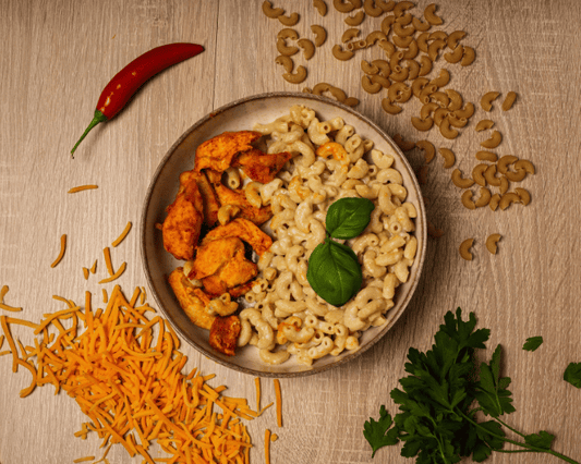 High Protein BBQ Chicken mit Mac & Cheese